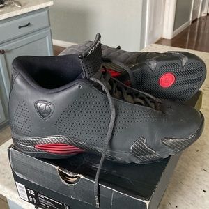 Men’s Jordan’s Size 12